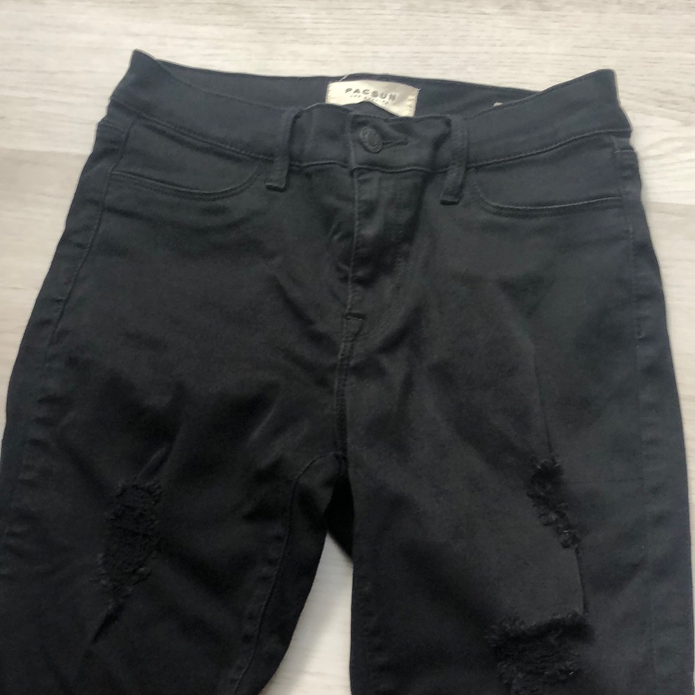 pacsun mid rise destroyed jeggings